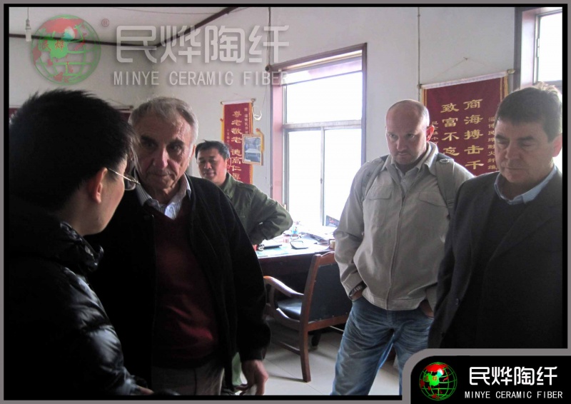 南非客户朋友参观我公司车间(图4)